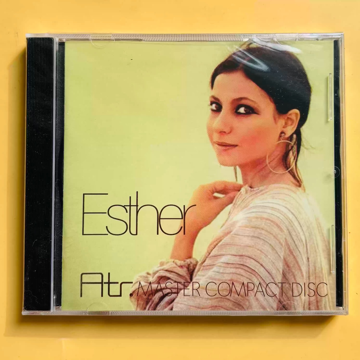 Álbum de CD de Canto Femenino  - Vintage And Collectible reseña y precio